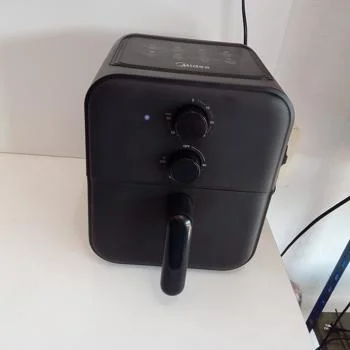 Foto 2 de Fritadora Marca Midea Modelo Mf Tn40e Usado En Buen Estado Acc De 4 Lt
