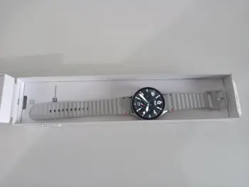 Reloj Para Caballero Marca Samsung Modelo Watch 7 Acc: Caja Cargador Comentario: Semi Nuevo 44 Mm