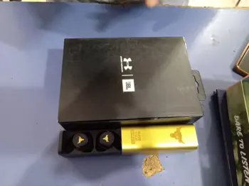 Auricular Marca Jbl Modelo Project Rock By Under Armour Dwayn Jhonso Usado En Buen Estado Con No Tiene Acc Cargador InalambricoManual2 AdaptadoresColgante