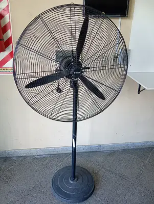 Ventilador 3 Velocidades Marca Vestax Modelo Vt-301 Usado En Buen Estado Acc Soporte Para Pared