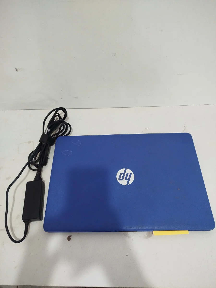 Foto 3 de Notebook Marca Hp Modelo No Tiene Procesador I3 Memoria Ram 4 Gb Disco Duro 1.000 Gb Generacion 6 Acc Teclado Numérico