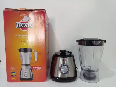 Licuadora Marca Tokyo Modelo Edtlmax5-N Velocidades Usado En Buen Estado Acc: Jarra De Plastico Comentario: En Caja