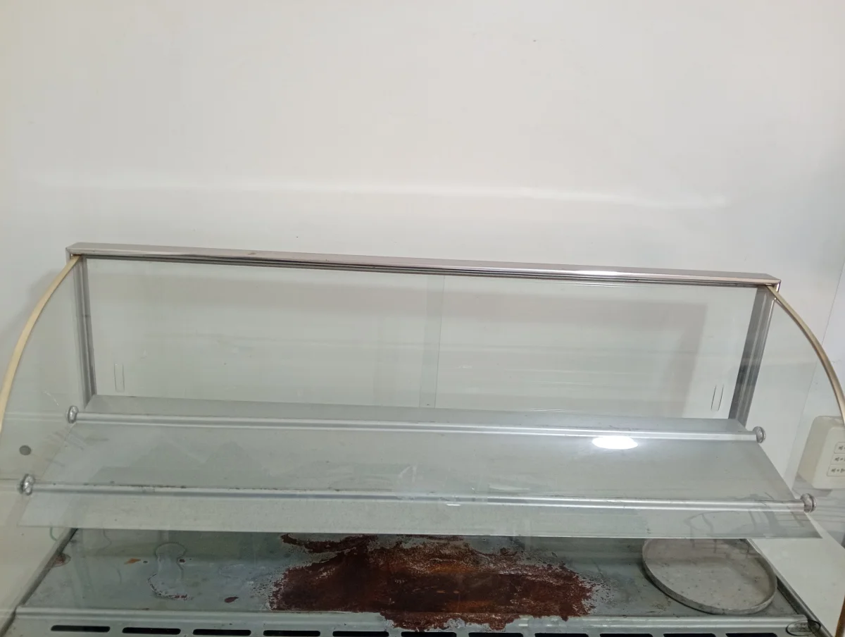 Exhibidor De Alimentos Marca Tita Modelo No Tiene Usado Con Desgaste Acc No Tiene