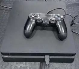 Juego Electronico Ps4 Marca Sony Modelo Cuh2006a Disco Duro 500 Gb Con Control Sin Caja Usado En Buen Estado Acc Cable Power1control