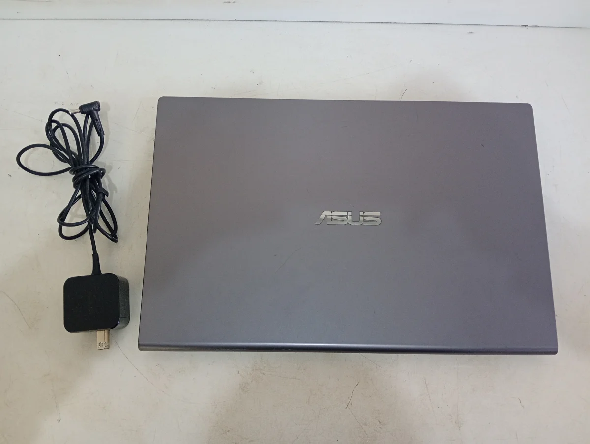 Notebook Marca Asus Modelo X509m Procesador Celeron Memoria Ram 4 Gb Disco Duro 270 Gb Generacion 10 Acc Pantalla De 15.6Teclado Numerico