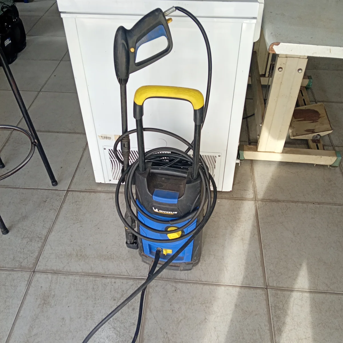 Foto 3 de Hidro Lavadora Marca Michelin Modelo Mpx16e Usado En Buen Estado Acc Manguera+Pistola
