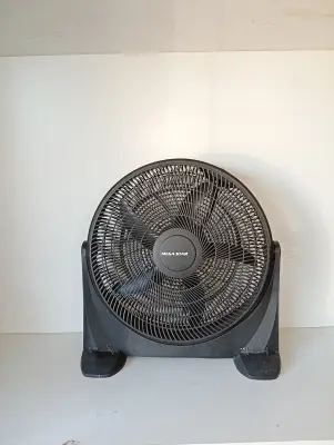Ventilador 3 Velocidades Marca Mega Star Modelo Fan2020b Usado En Buen Estado Acc No Tiene