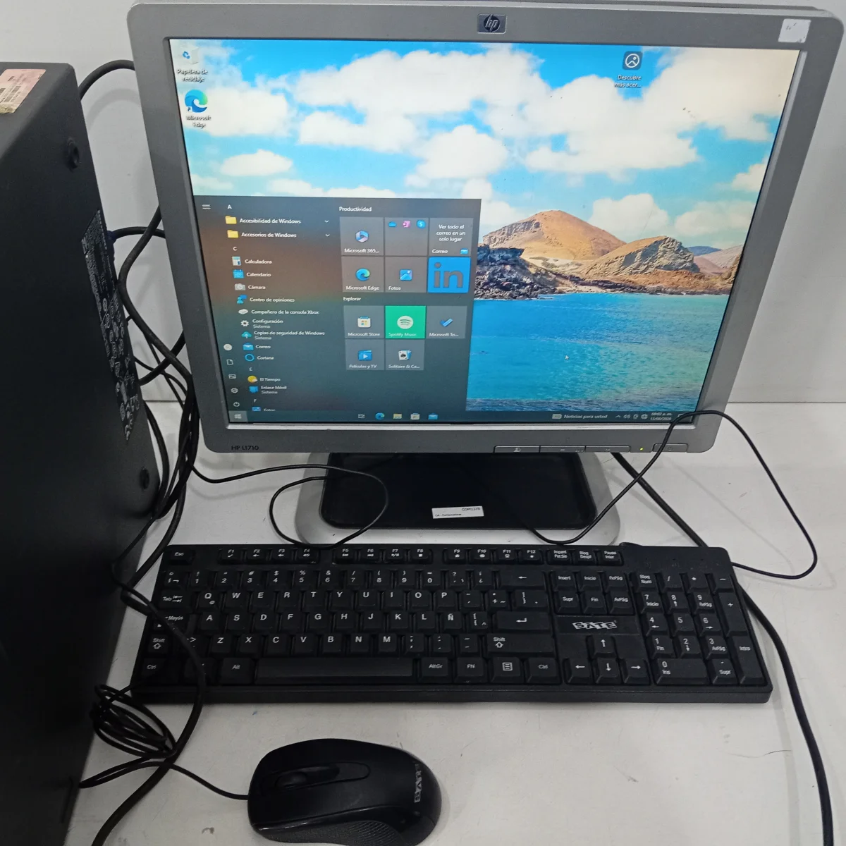 Foto 2 de Computadoras De Escritorio Marca Lenovo Modelo Thinkcentre Usado-Con-Desgaste Procesador I5--3570-3.40ghz- Memoria Ram 4 Gb Disco Duro 128 Gb Acc Monitor Hp L1710 (935p4h2)1 Cable Cte 1 Vga Mouse Y Teclado Alambrico Sate Base