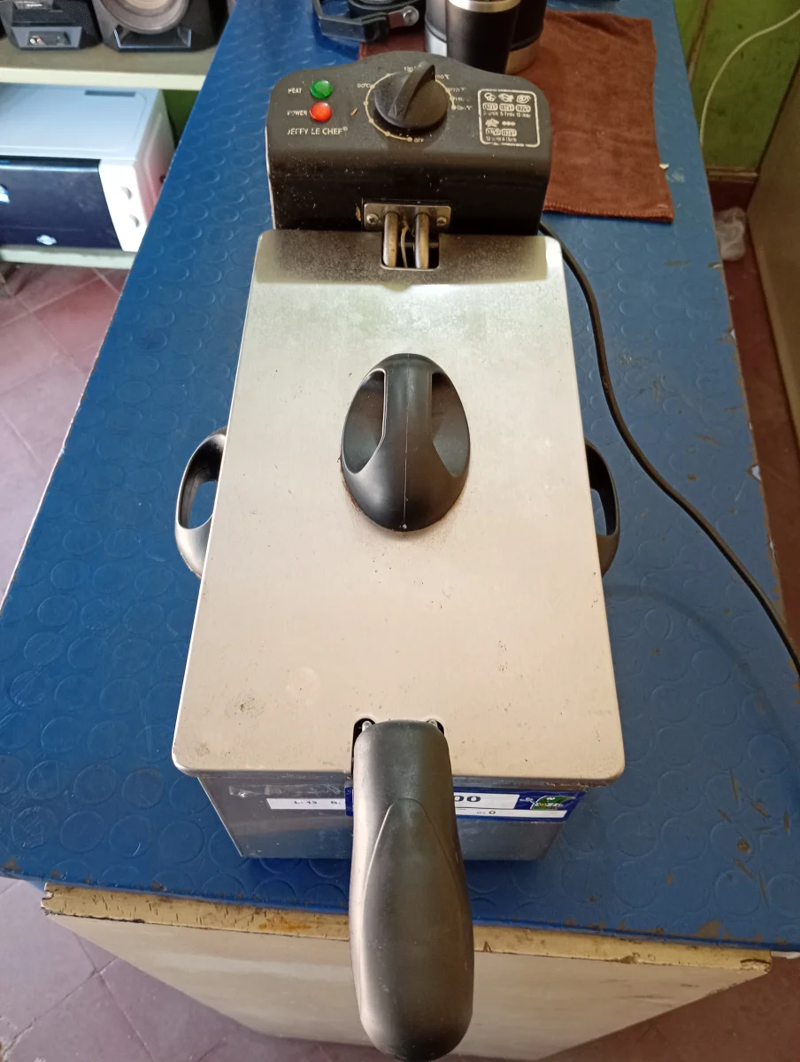 Fritadora Marca Jeffy Le Chef Modelo Kld-194 Usado En Buen Estado Acc No Tiene