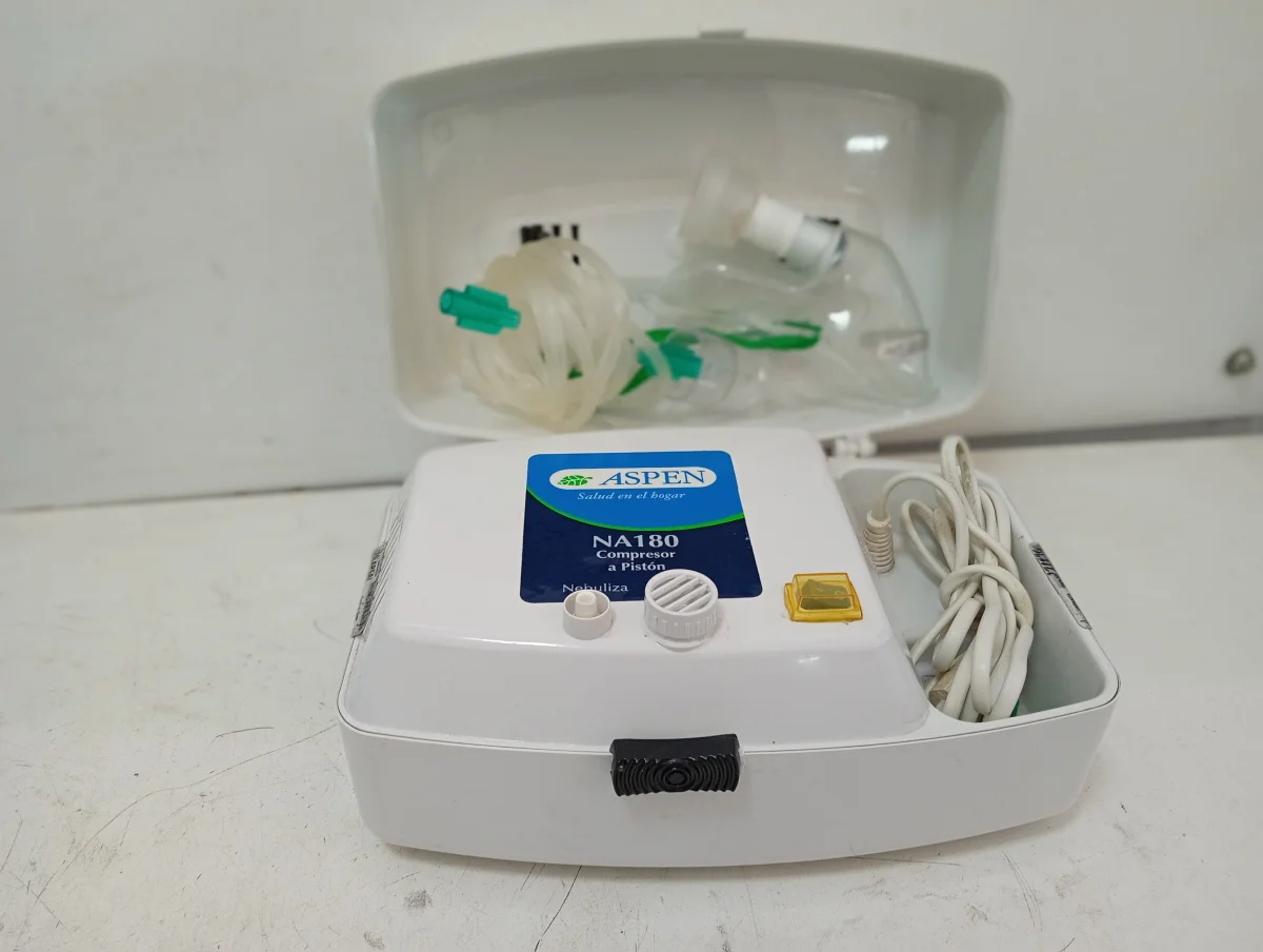 Foto 2 de Nebulizador Marca Aspen Modelo Na180 Usado Con Desgaste Acc Con Una Mascarilla