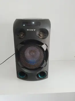 Caja De Sonido Amplificada Marca Sony Modelo Mhc-V02 Sin Control Usado Con Desgaste Acc No Tiene