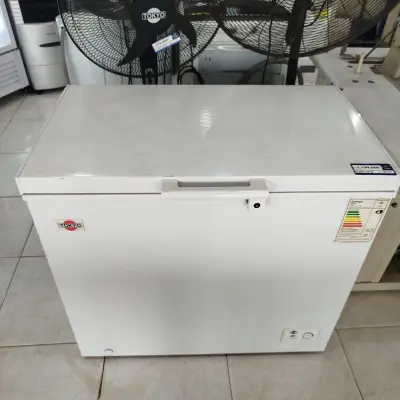 Congeladora / Frezzer Marca Tokyo Litros 200 Modelo Cgtconn230cv Usado Con Desgaste Acc Canasta
