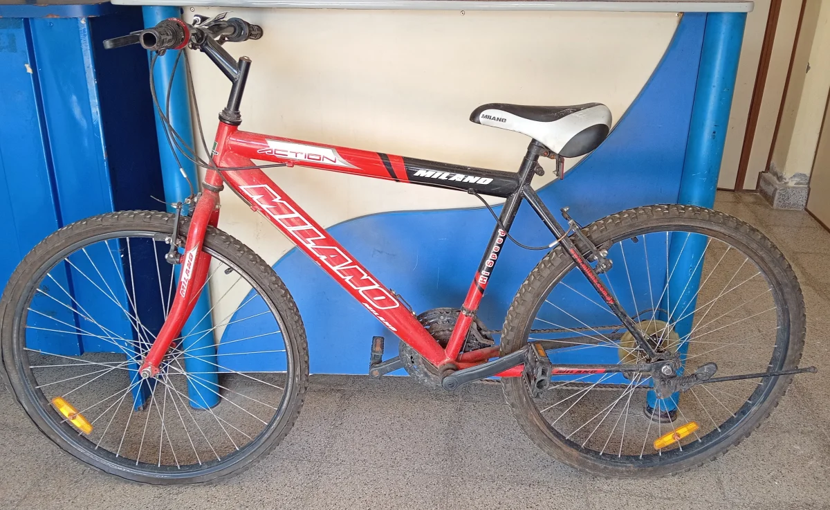 Foto 3 de Bicicleta Marca Milano Aro 26 Modelo Action Usado En Buen Estado Acc Patitas 21 Cambios