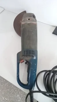 Foto 2 de Pulidora Marca Bosch Modelo No Tiene Tamaño Grande Usado En Buen Estado Acc Protector