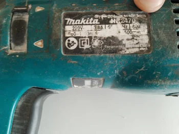 Foto 2 de Taladro Marca Makita Modelo Hr2470 Usado Con Desgaste Acc No Tiene