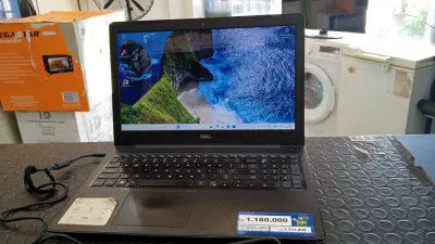 Notebook Marca Dell Modelo Mfgyr2020 Procesador Core I7 Memoria Ram 8 Gb Disco Duro 500 Gb Generacion 10 Acc Ent. Usb Teclado Numerico