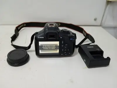 Camara Fotografica Profesional Marca Canon Eos Rebel T6 Modelo Ds126621 Acc LenteBateriaCargador