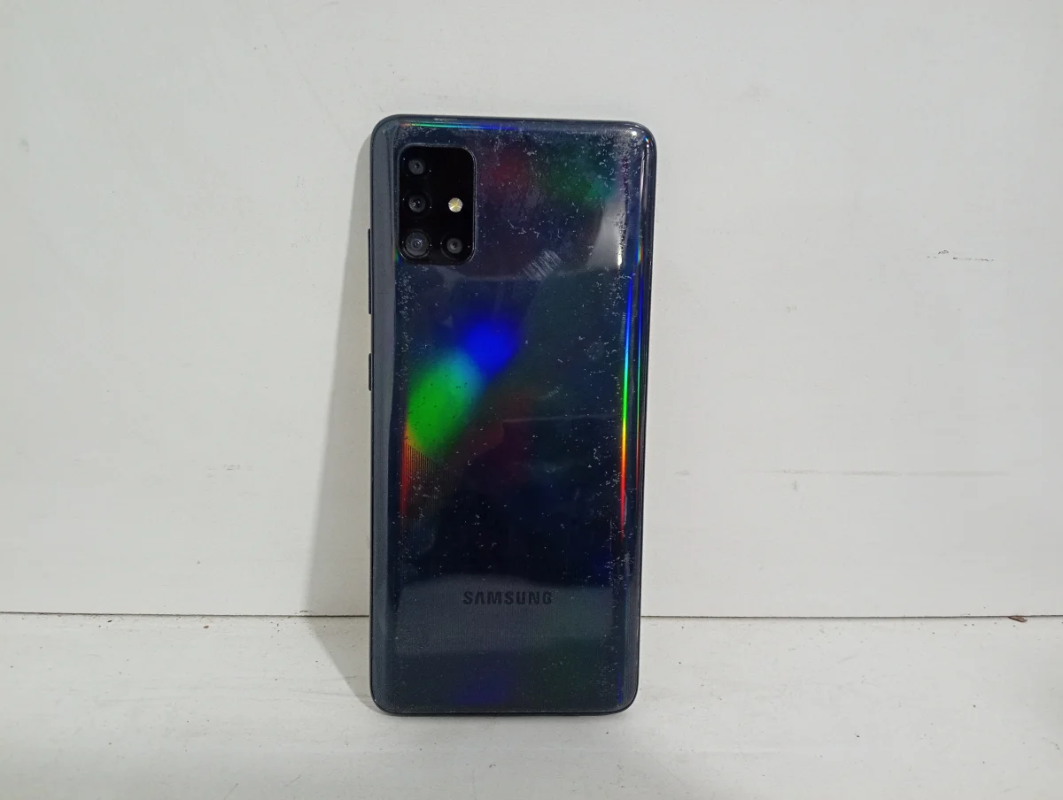 Foto 2 de Celular Marca Samsung Modelo A 51 Memoria Ram 4 Gb Almacenamiento Interno 128 Gb Acc No Tiene