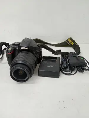 Camara Fotografica Profesional Marca Nikon Modelo D5100 Acc: 2 Cables Cargador Bateria Comentario: En CajaLente Sin Tapita