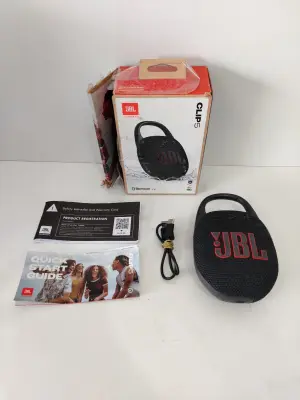 Speaker Potencia Watts No Tiene Marca Jbl Sin Control Modelo Clip 5 Usado En Buen Estado Sin Caja Acc CajaManualCable Cargador Usb