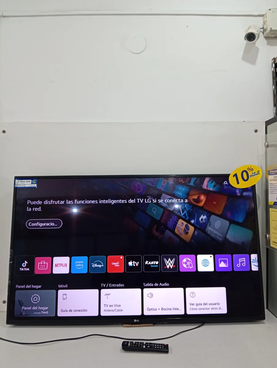 Televisor Led Smart De 49 '' Marca Lg Modelo 49un7100psa Con Control Usado En Buen Estado Acc Cable CteControl