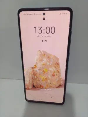 Celular Marca Samsung Modelo A52 Memoria Ram : 6 Gb Almacenamiento Interno : 128 Gb Acc: Case Transparente