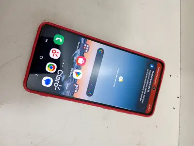 Celular Marca Samsung Modelo A72 Memoria Ram : 4 Gb Almacenamiento Interno : 128 Gb Acc: Estuche Color Rojo
