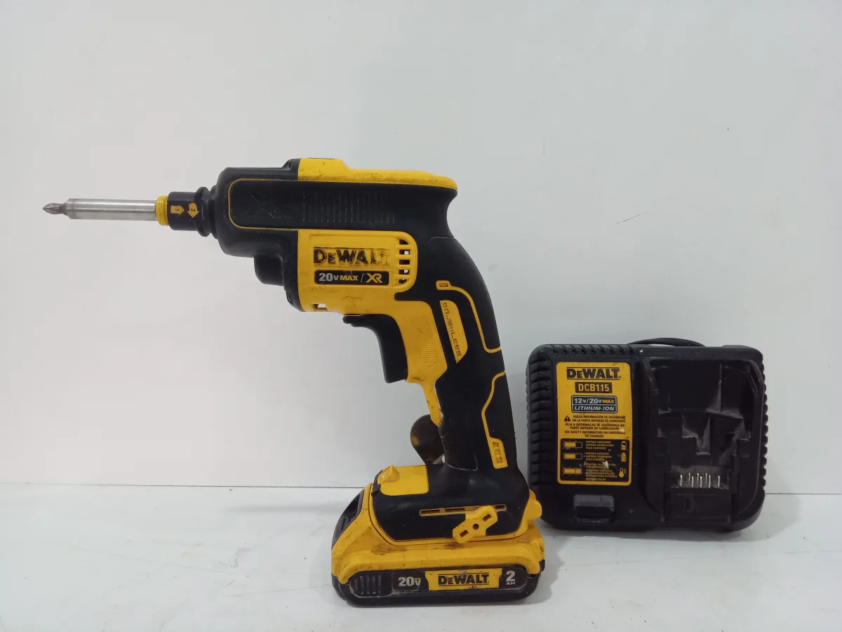 Taladro Marca Dewalt Modelo Dcf620 Acc MechaUna BateriaCargador