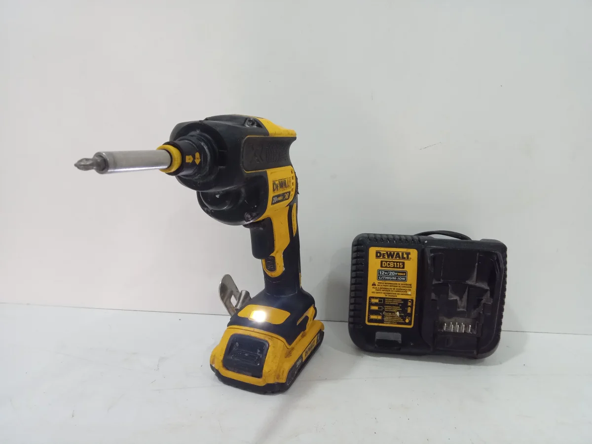 Foto 3 de Taladro Marca Dewalt Modelo Dcf620 Acc MechaUna BateriaCargador