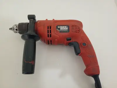 Taladro Marca Black+Decker Modelo Tm550-Ar Usado En Buen Estado Acc Con Manija Llave