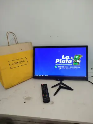 Televisor Led Convencional De 22 '' Marca Quick Modelo Qtvled22dt Usado-En-Buen-Estado Sin Control Sin Caja Acc Con Par De Patitas Con Tornillos Y Cable Power
