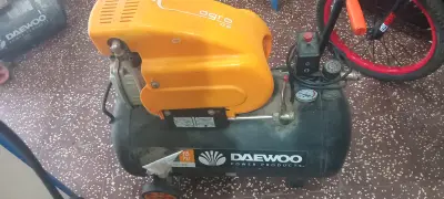 Compresor De Aire Marca Daewoo Modelo Dac 50d Potencia Hp 2 Nro Usado En Buen Estado Acc RueditasManija