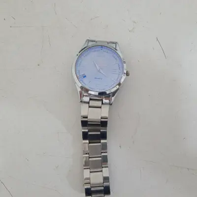 Reloj Para Caballero Marca No Tiene Modelo No Tiene Usado En Buen Estado Acc No Tiene
