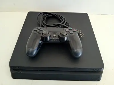 Juego Electronico Ps4 Marca Sony Modelo Cuh2115b Disco Duro 1.000 Gb Con Control Sin Caja Usado En Buen Estado Acc Cable Power
