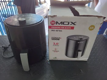 Fritadora Marca Mox Modelo Mo-Af164 Usado Con Desgaste Acc A Perilla