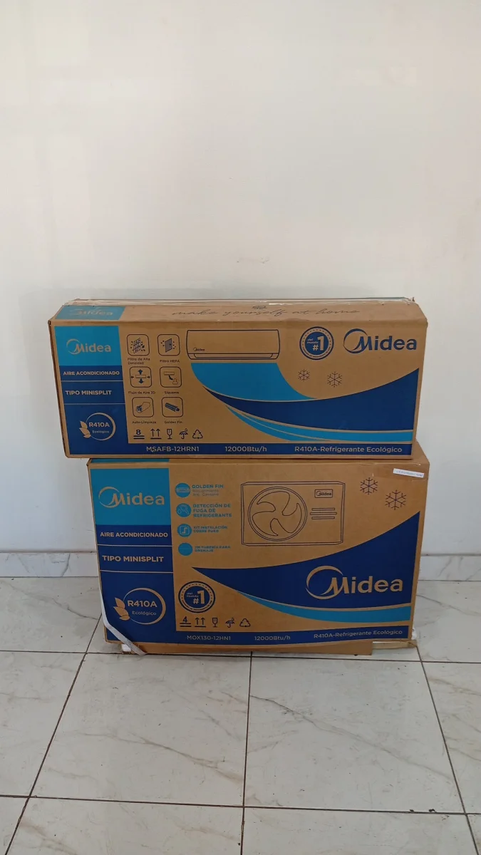 Foto 2 de Aire Acondicionado Tipo Split Marca Midea Potencia Btu 12.000 Con Kit Instalacion Con Control Modelo Msafb-12hrn1 Nuevo Sin Uso Con Caja Acc No Tiene