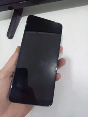 Celular Marca Xiaomi Modelo Note12 Memoria Ram : 6 Gb Almacenamiento Interno : 128 Gb Acc: No Tiene