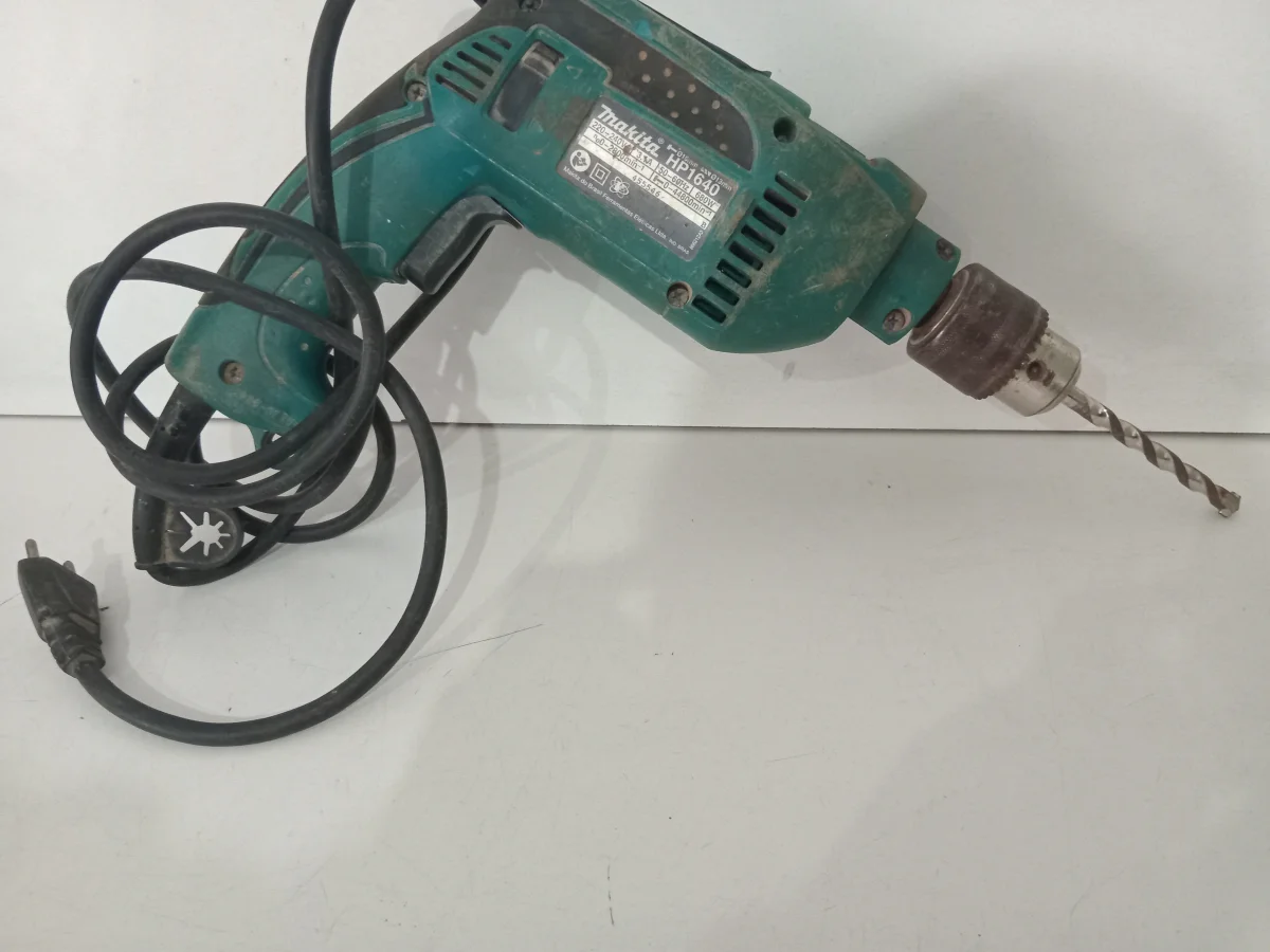 Foto 3 de Taladro Marca Makita Modelo 455546 Usado En Buen Estado Acc No Tiene