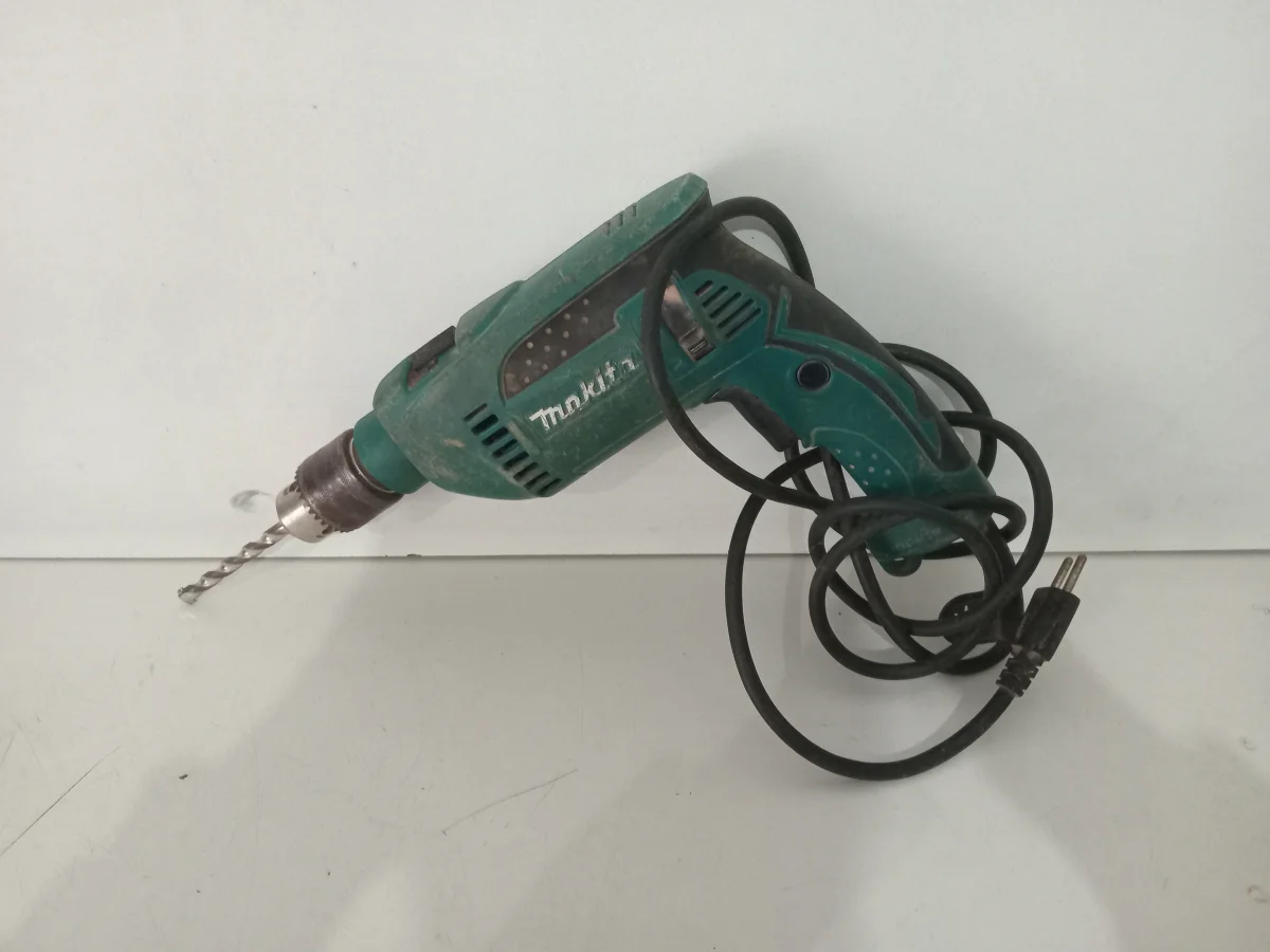 Foto 2 de Taladro Marca Makita Modelo 455546 Usado En Buen Estado Acc No Tiene
