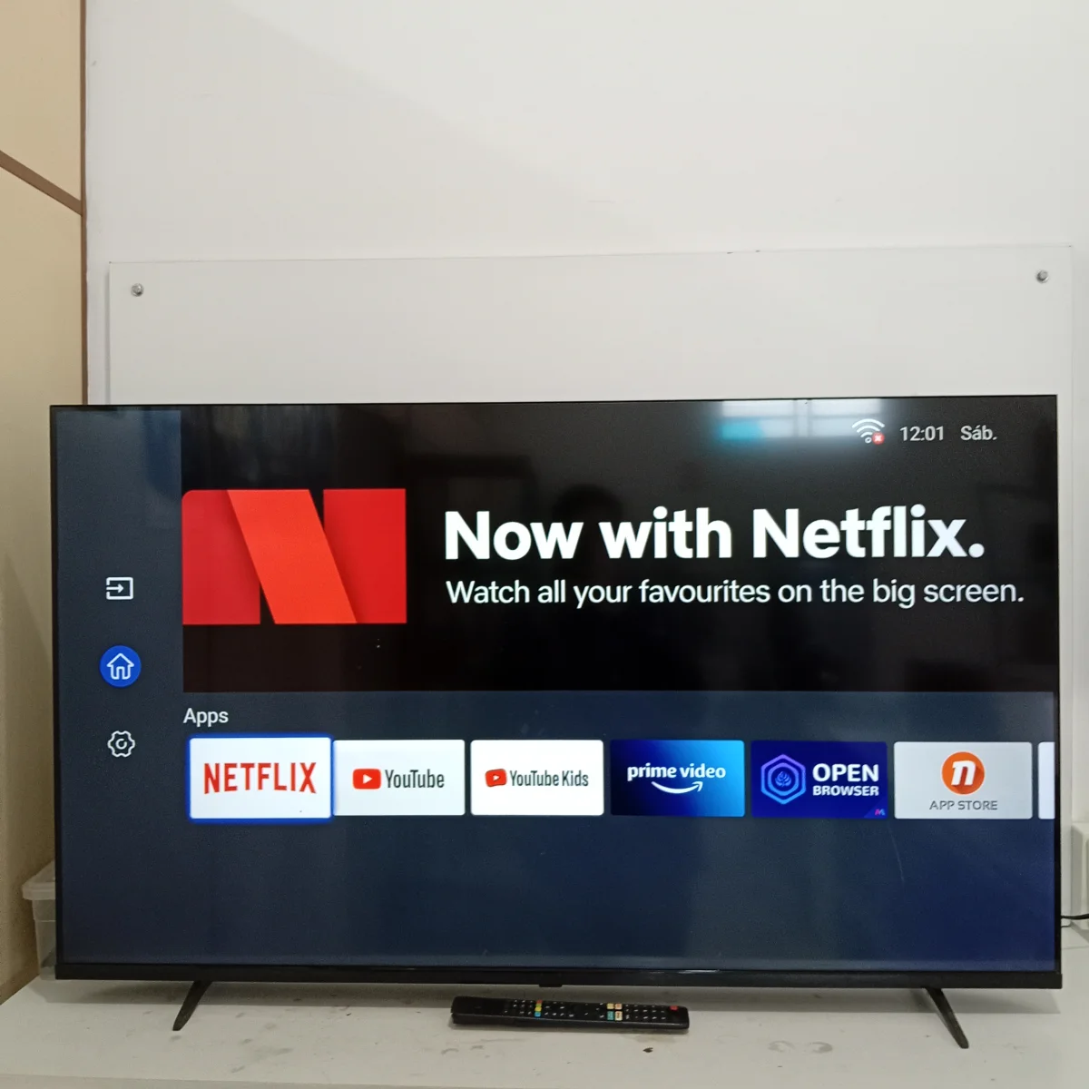 Televisor Led Smart De 50 '' Marca Jam Modelo Ultraslim-50gfs Con Control Usado En Buen Estado Acc Con Cable Power Y Par De Patitas
