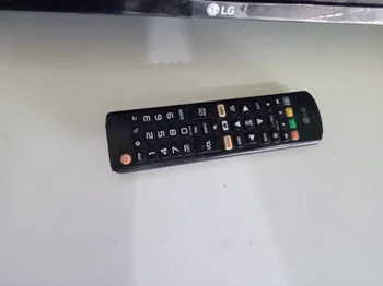 Foto 2 de Televisor Led Smart De 43 '' Marca Lg Modelo 43lj5500 Con Control Usado En Buen Estado Acc Con Soporte Para Pared