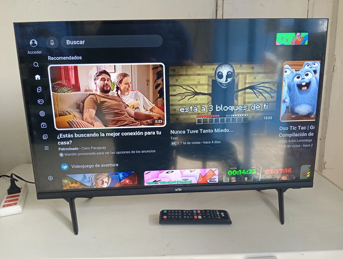 Televisor Led Smart De 32 '' Marca Win Modelo Win32fs Con Control Usado En Buen Estado Acc No Tiene