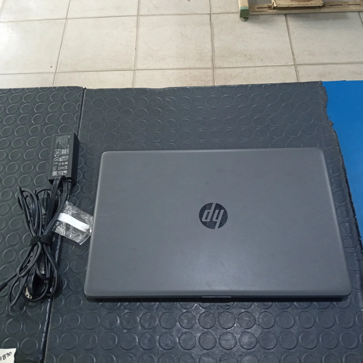 Foto 2 de Notebook Marca Hp 15 Modelo Hp 250 G7 Procesador Intel Celeron 1.10ghz Memoria Ram 4 Gb Disco Duro 1.000 Gb Generacion 4 Acc Web CamWifiSalida HdmiTecl Nco
