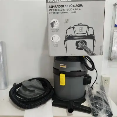 Aspiradora Marca Karcher Modelo Nt15/1 Nuevo Sin Uso Acc No Tiene