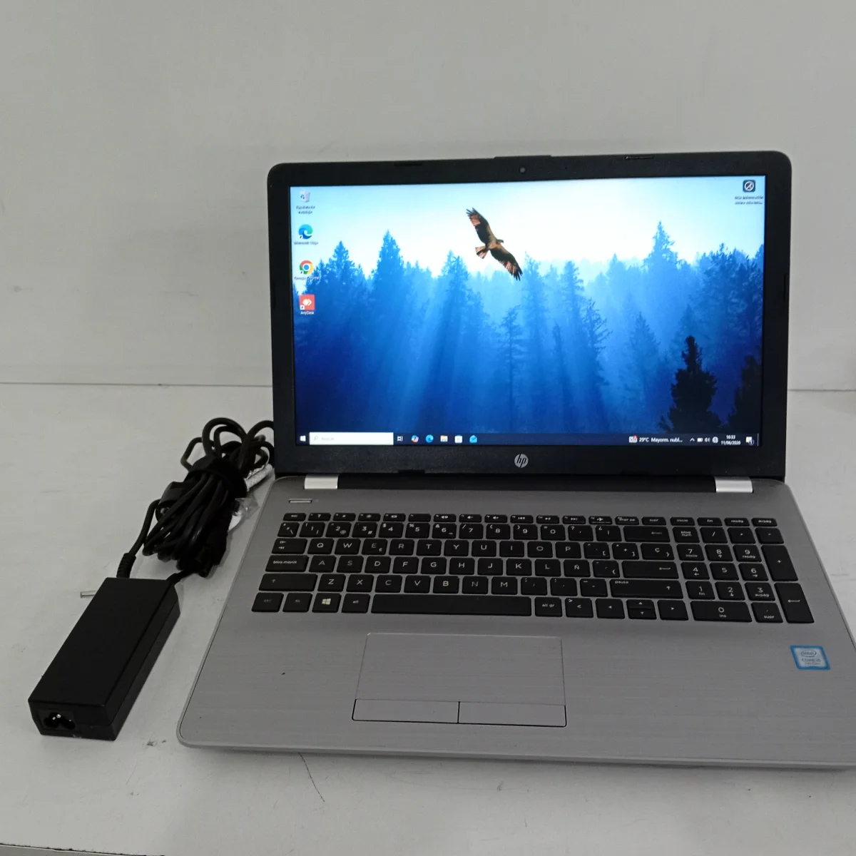 Notebook Marca Hp Modelo Desktop-T7ajtki Procesador Intel Core Memoria Ram 8 Gb Disco Duro 250 Gb Generacion 7.200 Acc Ent. Usb Hdemi Cd