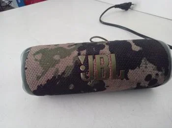 Speaker Potencia Watts 60 Marca Jbl Sin Control Modelo Flip6 Usado En Buen Estado Sin Caja Acc Bt