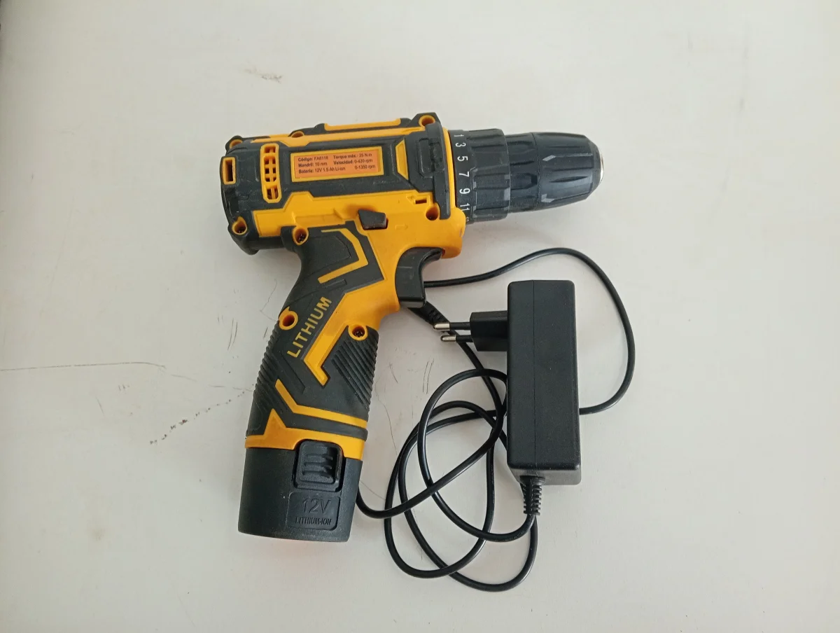 Foto 2 de Taladro Marca Fascy Modelo Acc Con Cargador