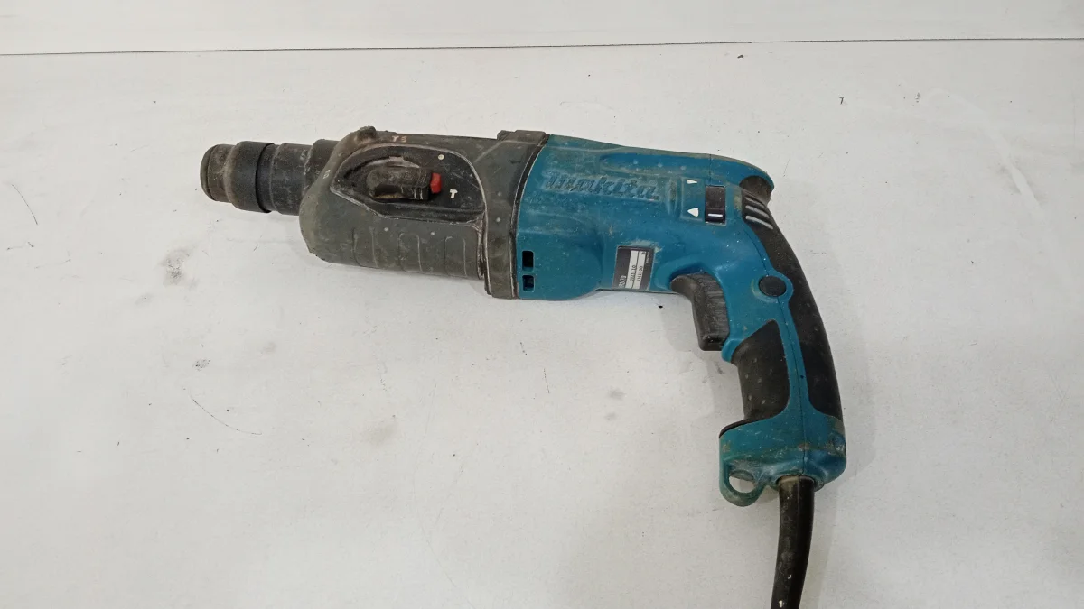 Taladro Marca Makita. Modelo Hr2470 Usado En Buen Estado Acc No Tiene