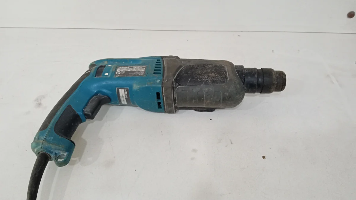 Foto 3 de Taladro Marca Makita. Modelo Hr2470 Usado En Buen Estado Acc No Tiene