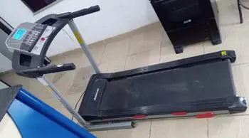Cinta Para Caminar Marca Athletic Modelo Advanced530t Usado En Buen Estado Acc Iman Tablero Digital
